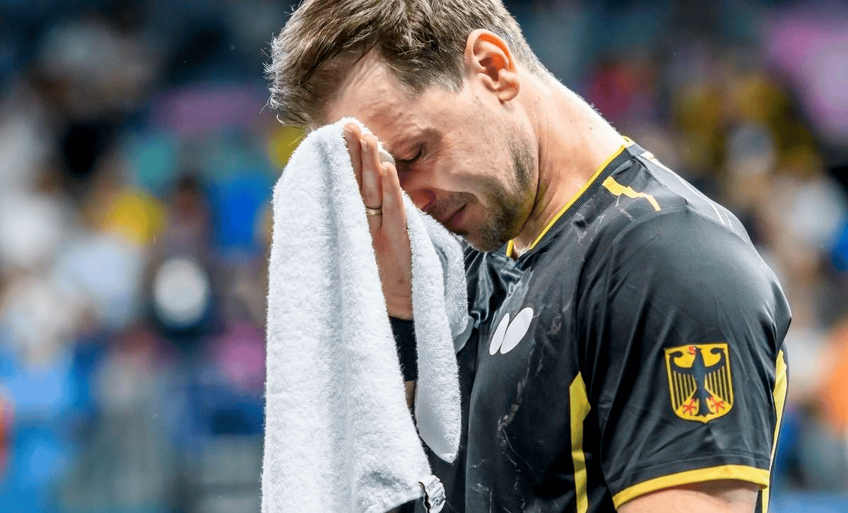 波兰乒乓球队横扫中国乒乓球队，波尔统治全场的简单介绍