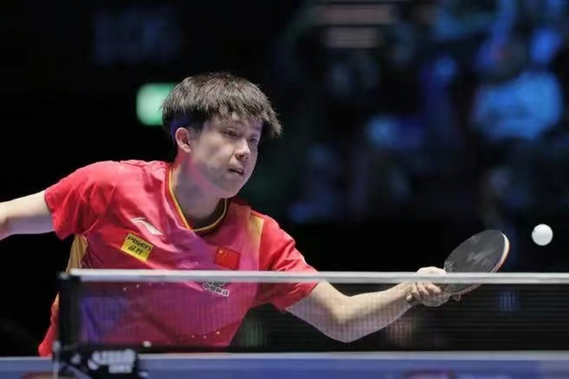 波兰队险胜德国队，马龙高光表现