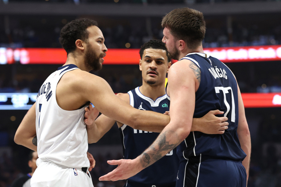 森林狼不敌凯尔特人，唐斯全力以赴无力回天