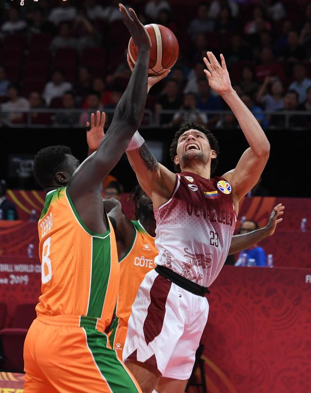 科特迪瓦队在国际赛事中大获全胜