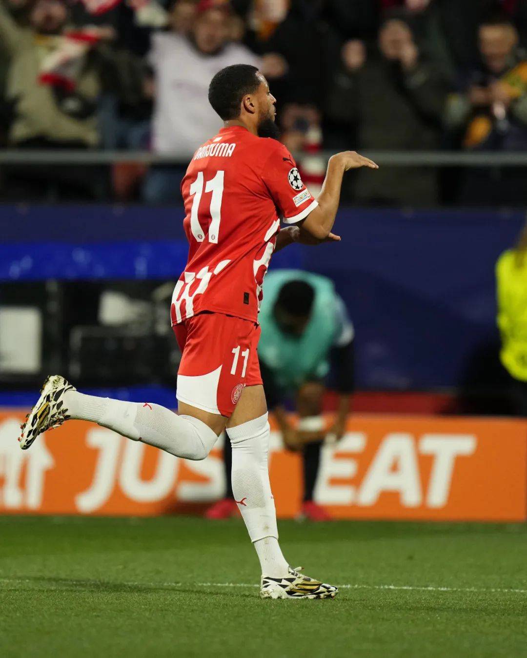 开云平台-皇马客场大胜，雪耻取得双胜