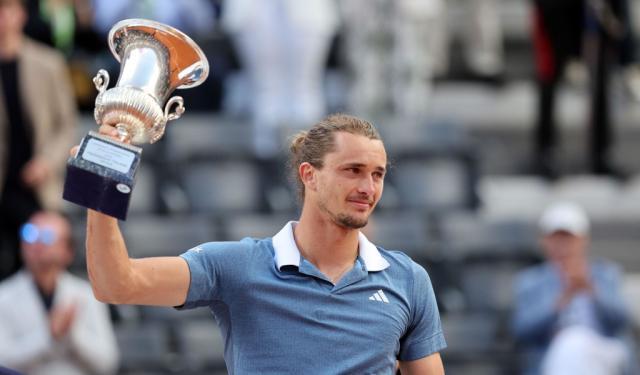 法网完胜年终总决赛，兹维列夫高光表现的简单介绍