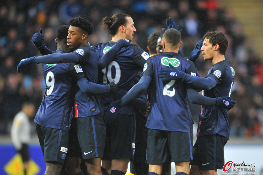 美国网球队绝杀法国网球队，克耶高斯制霸全场的简单介绍