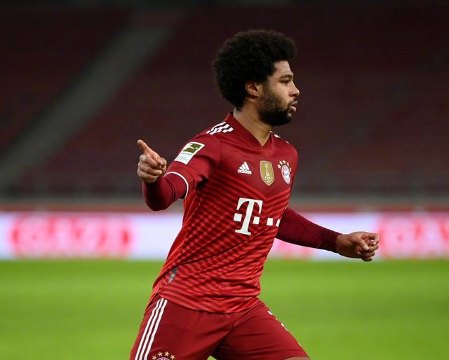 包含葡萄牙逆转乌拉圭，科曼完成帽子戏法的词条