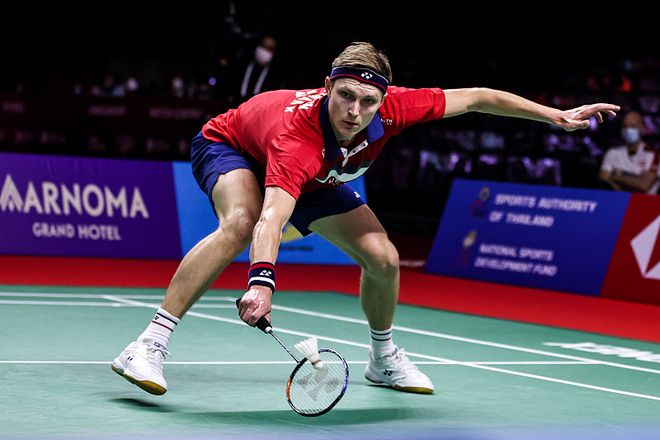 包含日本羽毛球队鏖战韩国羽毛球队，戴资颖统治全场的词条