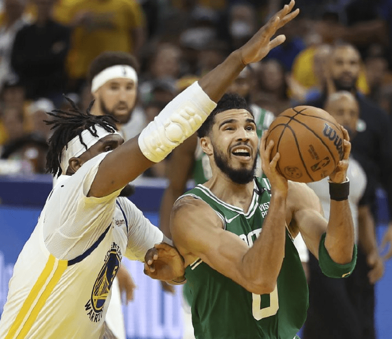 AC米兰鏖战土耳其，哈里·凯恩绝境逆转的简单介绍